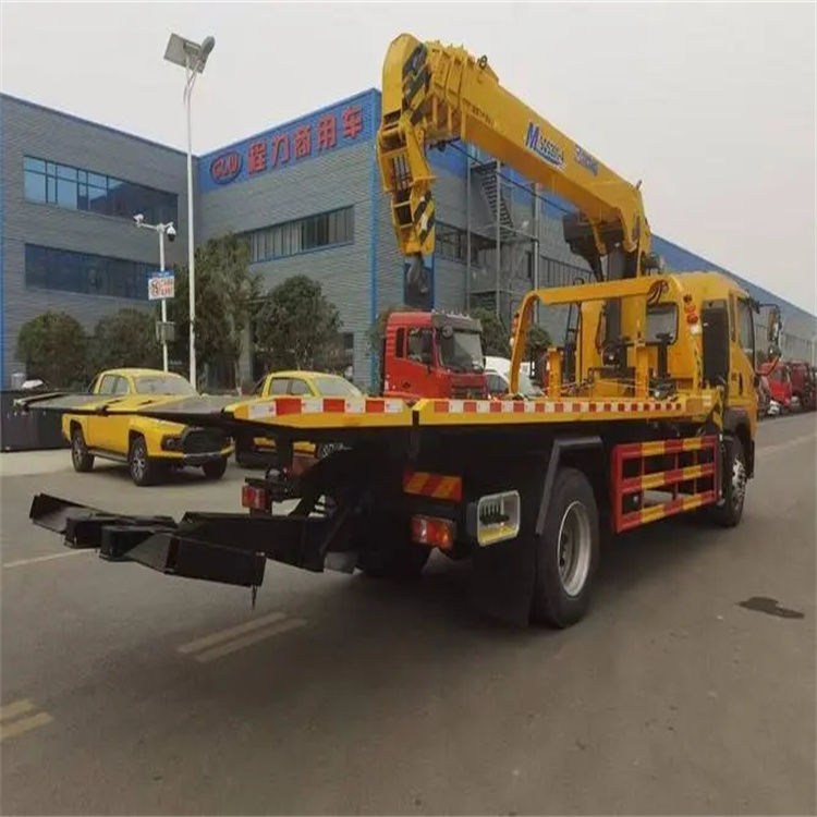 平昌附近小随车吊出租电话，轻松解决搬运烦恼